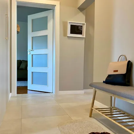 Apartment Top-floor 2bd With Terrace In The Heart Of By Flat Manаger